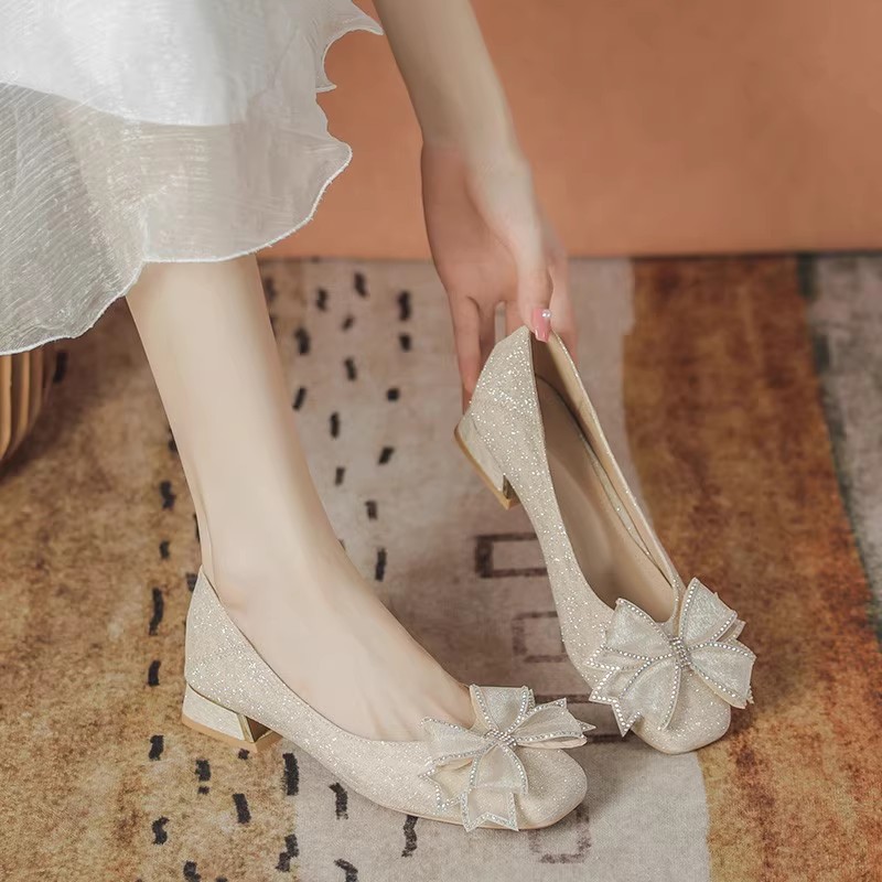 Women'S Shoes And Accessories - حذاء نسائي لخريف وشتاء 2025 بتصميم