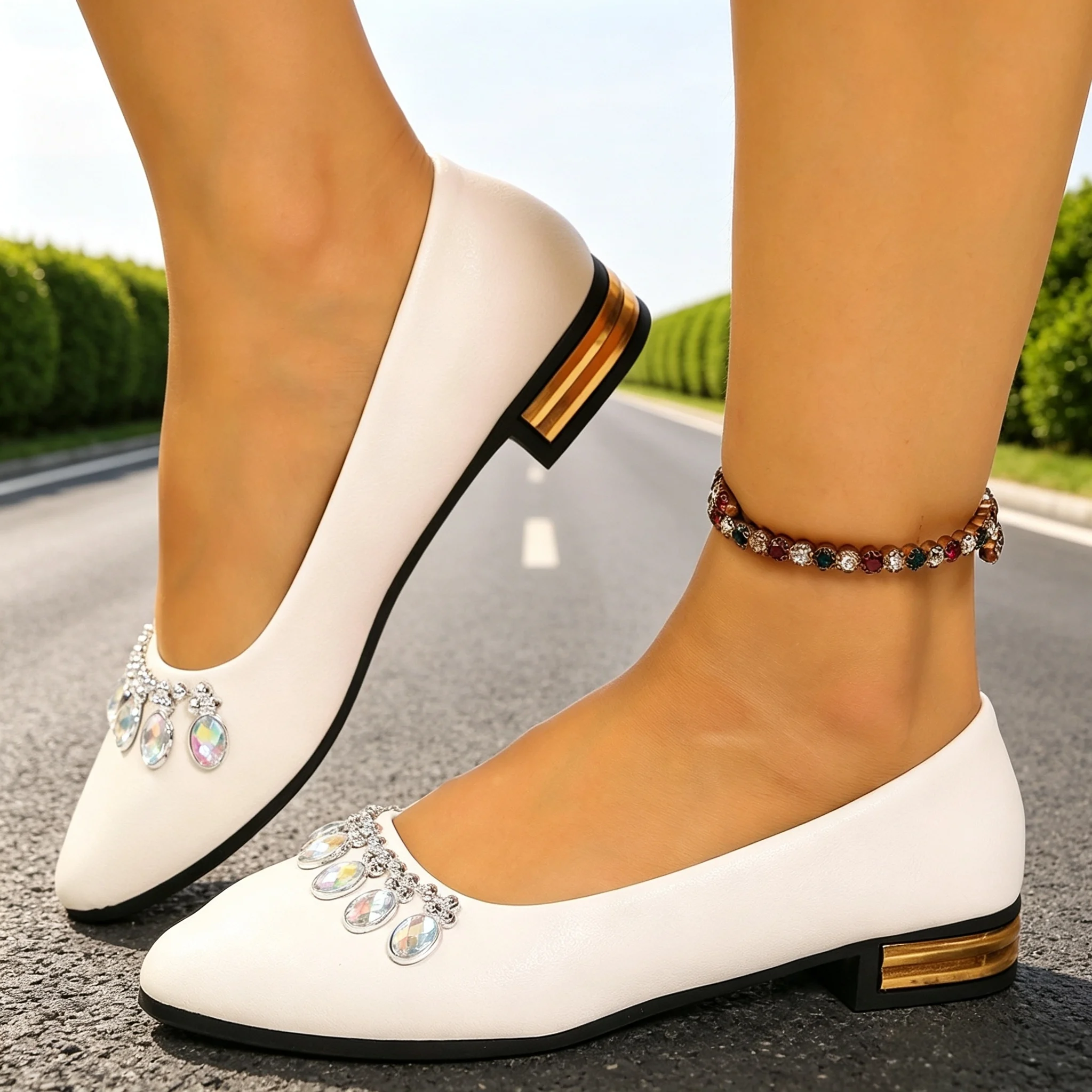 Women'S Shoes And Accessories - أحذية نسائية مسطحة ذات مقدمة مدببة،