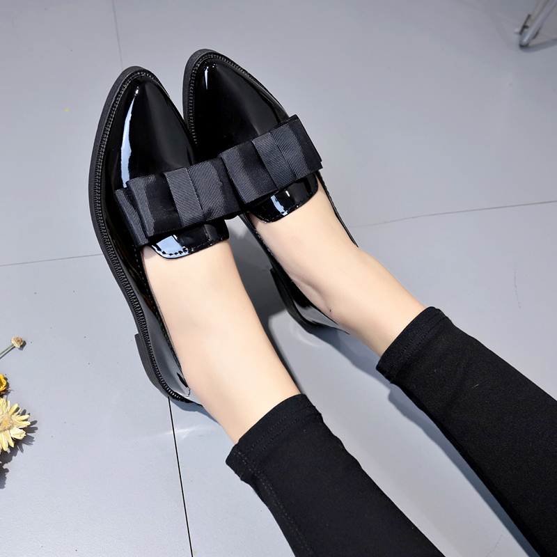 أحذية مسطحة سوداء/حمراء داكنة  - مراجعة Women'S Shoes And Accessories وسعره