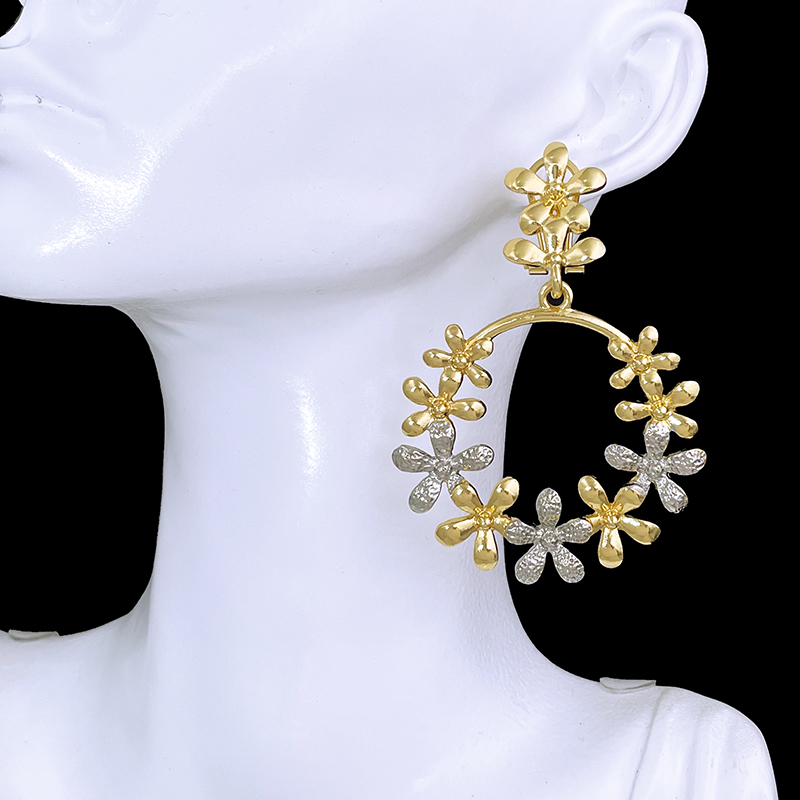 أقراط نسائية كبيرة مطلية بالذه - مراجعة Women Accessories Dubai وسعره
