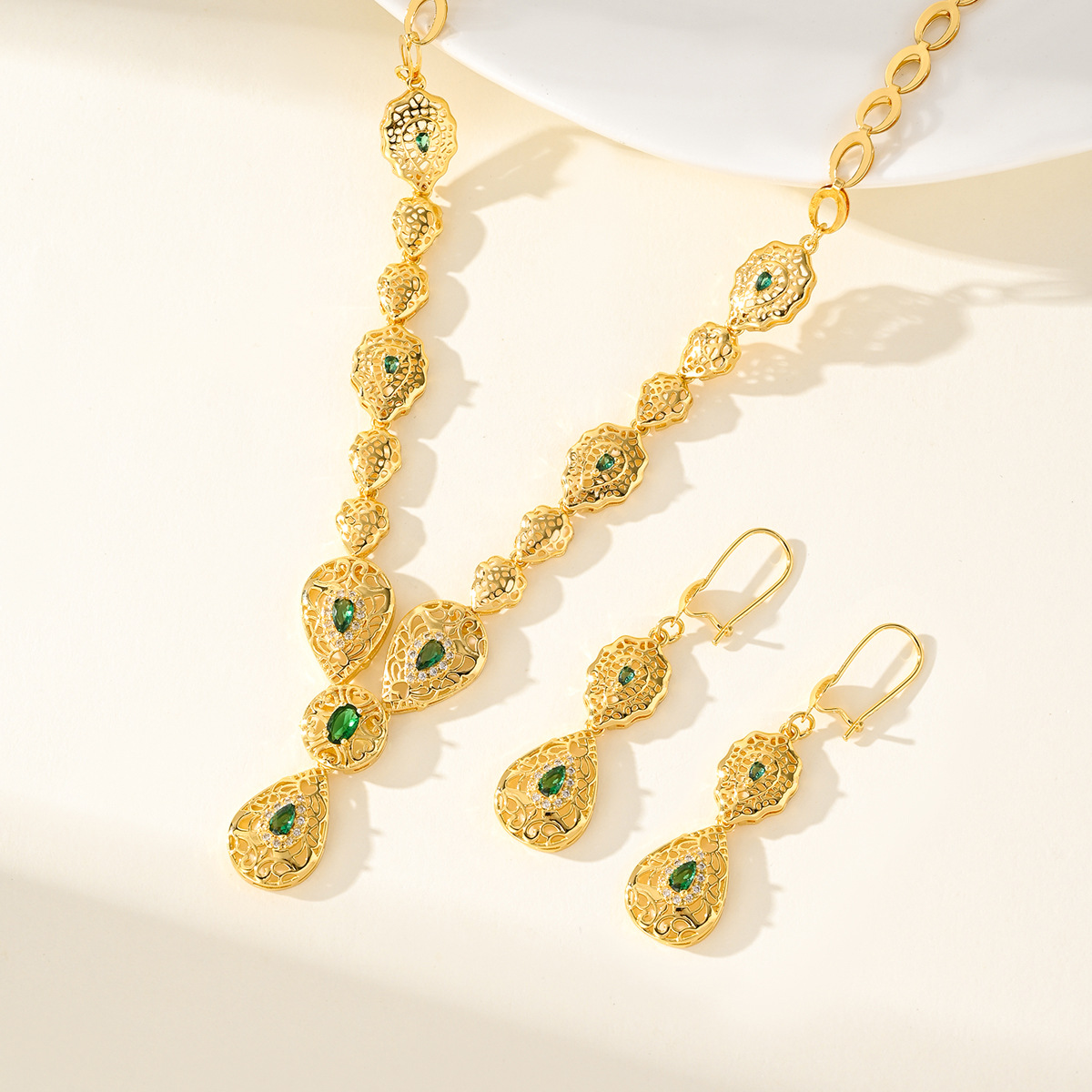 طقم ذهب عيار 9999 - طقم مجوهرا - مراجعة Women Accessories Dubai وسعره