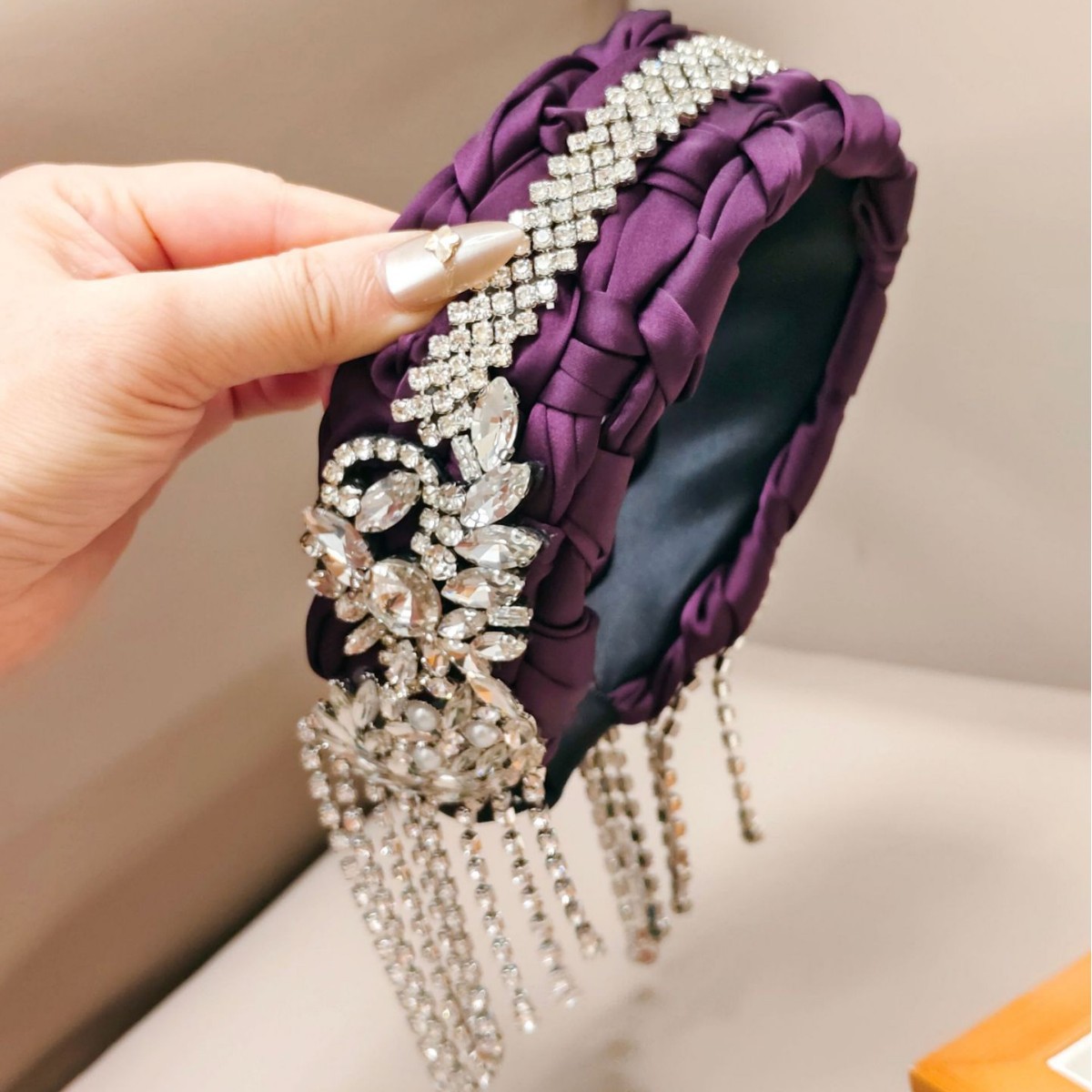 حار بيع الثقيلة الحرفية الراين - مراجعة Women Accessories Sale وسعره