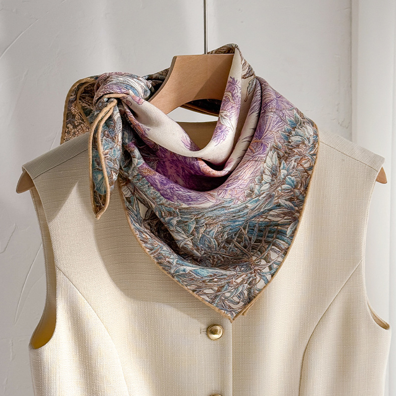 أوشحة حرير وصوف نسائية، فولارد - مراجعة Women Accessories Sale وسعره